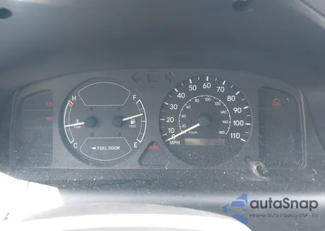 2001 Chevrolet Geo Prizm Lsi from USA, damaged, VIN 1Y1SK52811Z427120